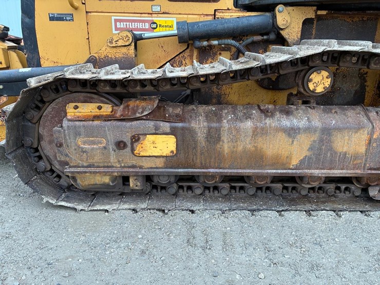 caterpillar-d3k2-xl-image-14