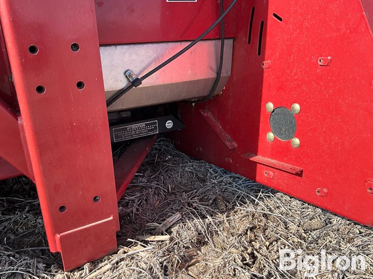 2010-case-ih-3406-image-16