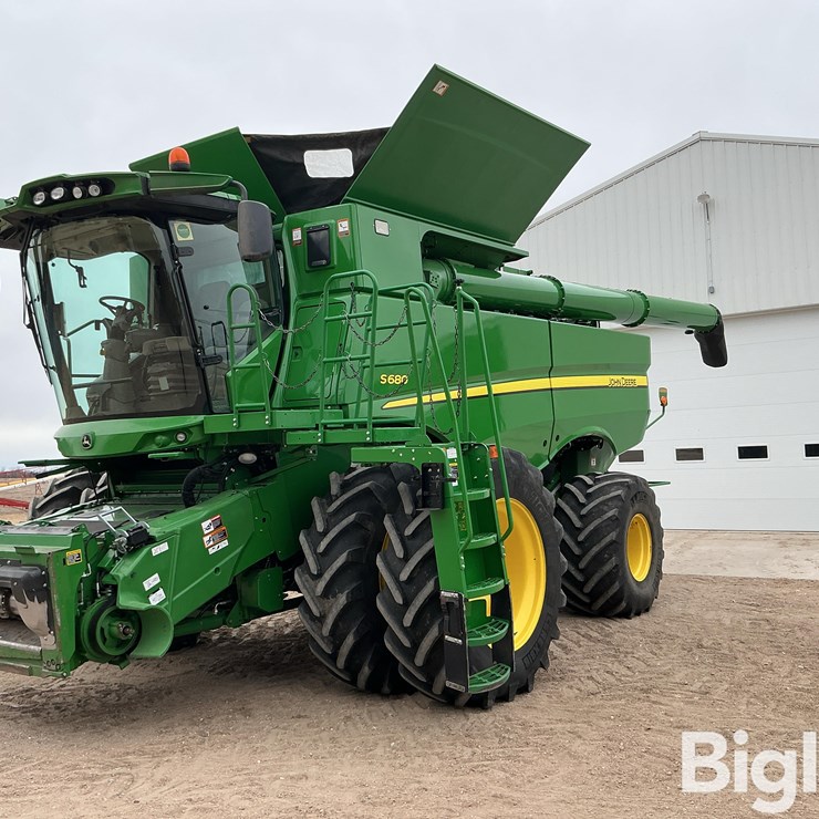 2015 JOHN DEERE S680