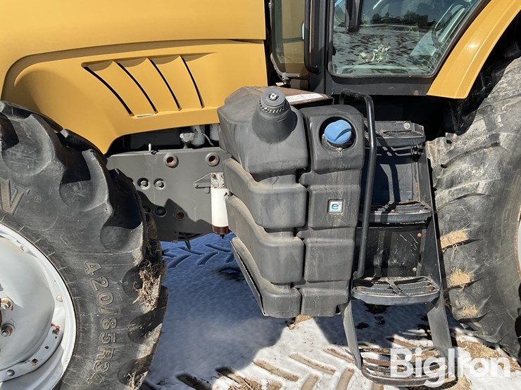 2012-challenger-mt685d-image-12