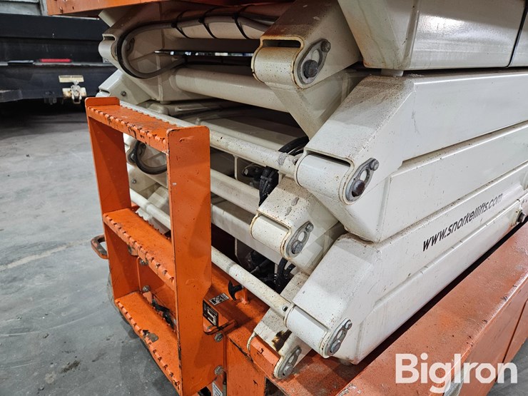 2017-snorkel-s4732e-image-14