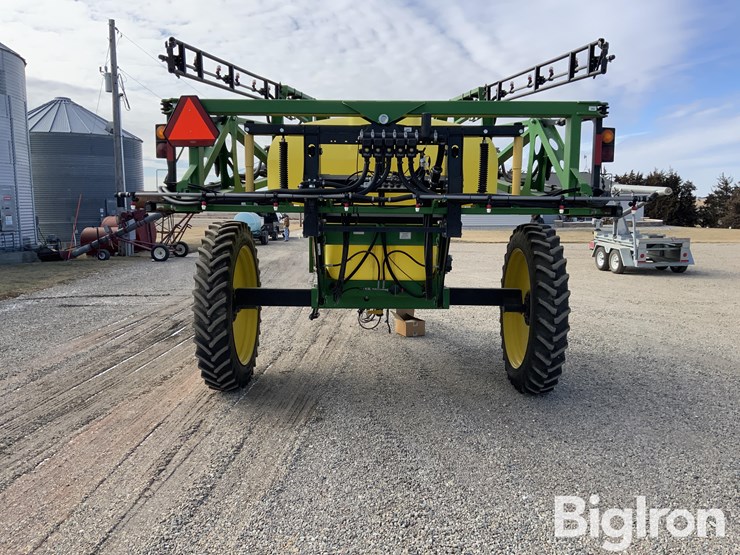 2011-fast-7420-image-6