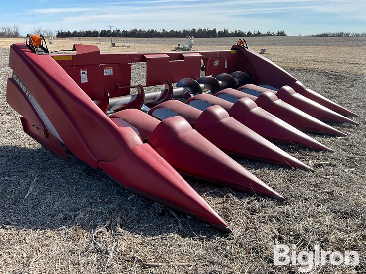 2010-case-ih-3406-image-3