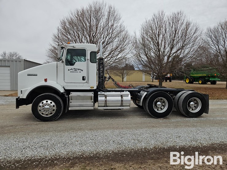 2006-kenworth-t800-image-8