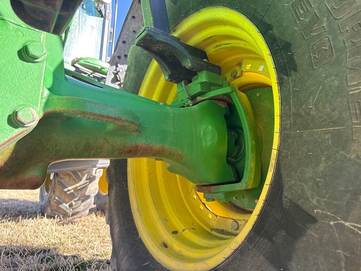 2008-john-deere-8330-image-30