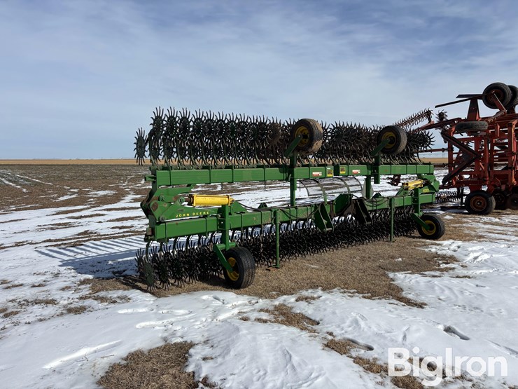 john-deere-40-image-3