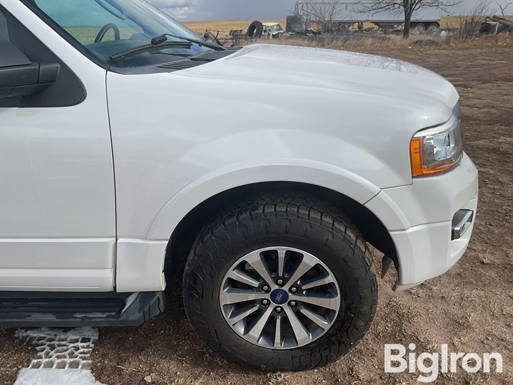 2016-ford-expedition-xlt-image-18
