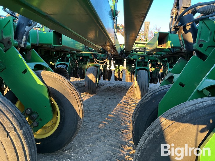 john-deere-1780-image-15