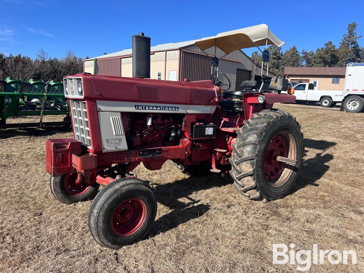 1973-international-766-image-1