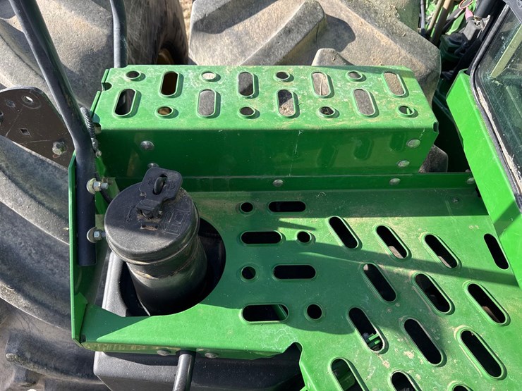 2008-john-deere-9330-image-97
