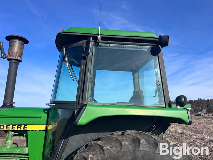 1984-john-deere-4450-image-9