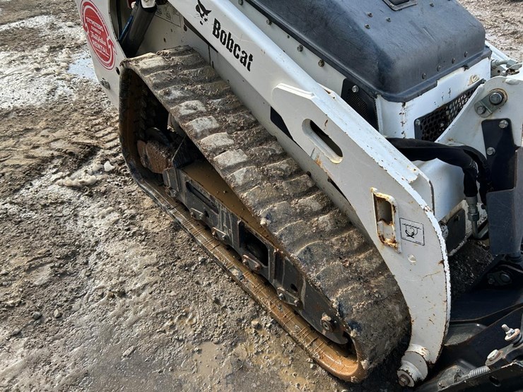 2019-bobcat-mt85-image-12