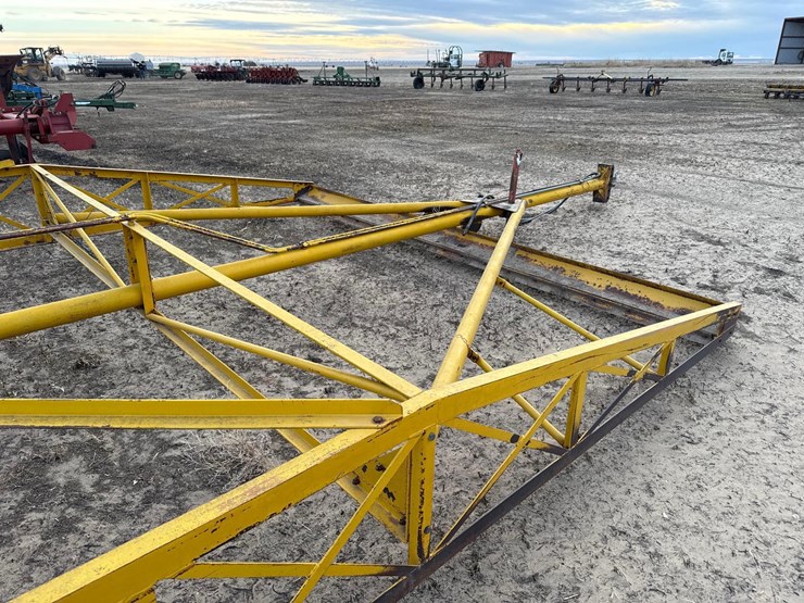 oweco-1430-land-plane-image-14