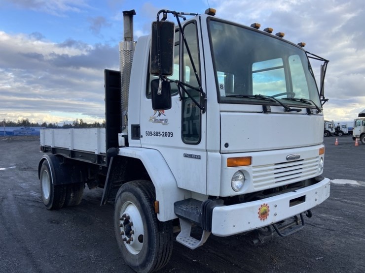 2005-freightliner-fc80-image-7