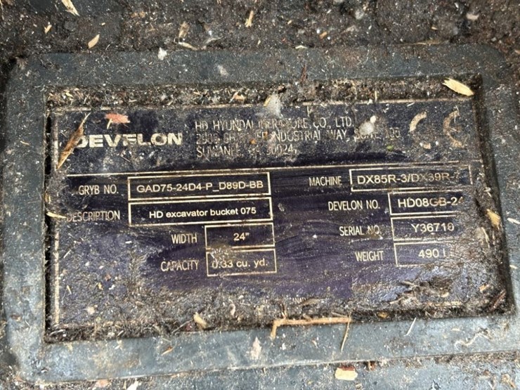 2022-doosan-dx85r-3-image-21