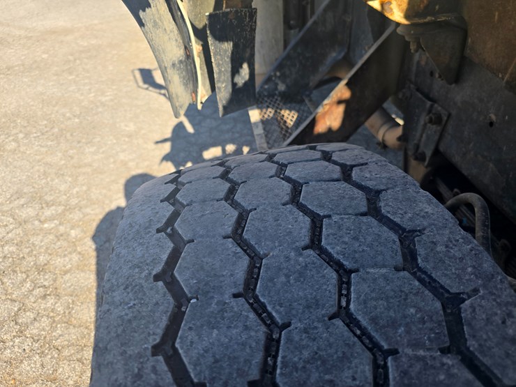 1998-mack-dm600-image-82