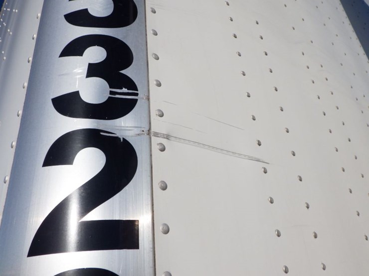 2018-utility-van-image-35