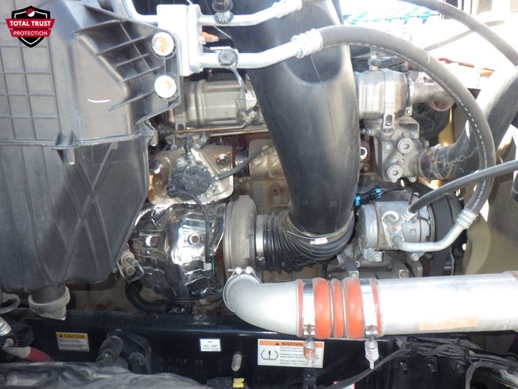 2024-freightliner-cascadia-126-image-26