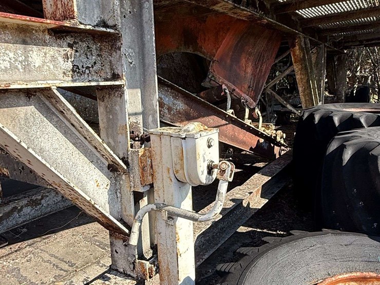 electric-belt-elevator-semi-trailer-image-7