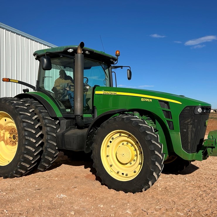 2010 JOHN DEERE 8295R