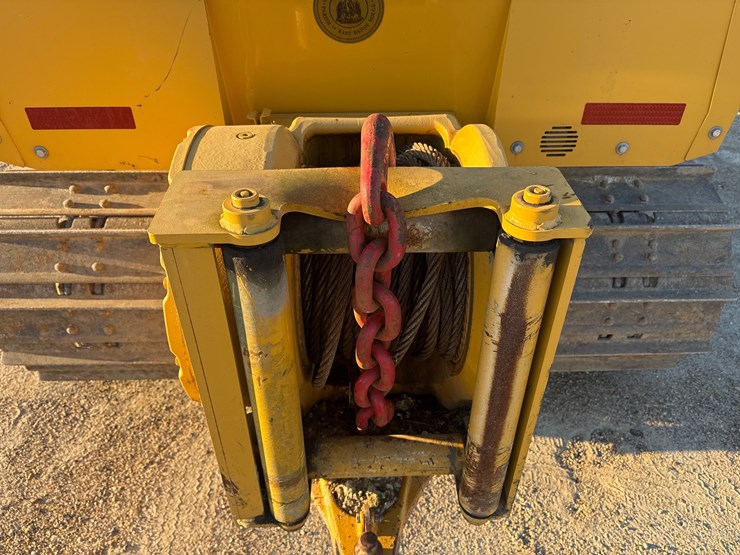 2019-deere-450k-lgp-image-9