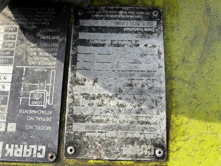 clark-gpx55-forklift-image-16