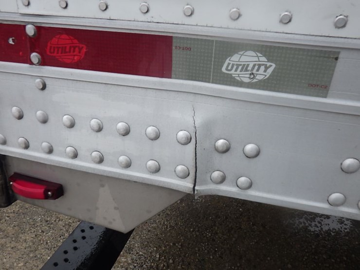 2020-utility-3000r-image-12