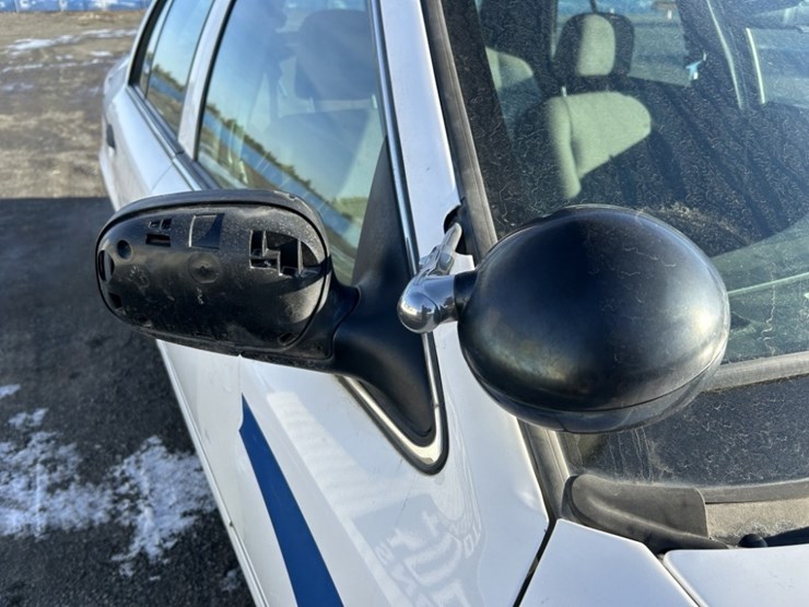 2007-ford-crown-victoria-sedan-image-27