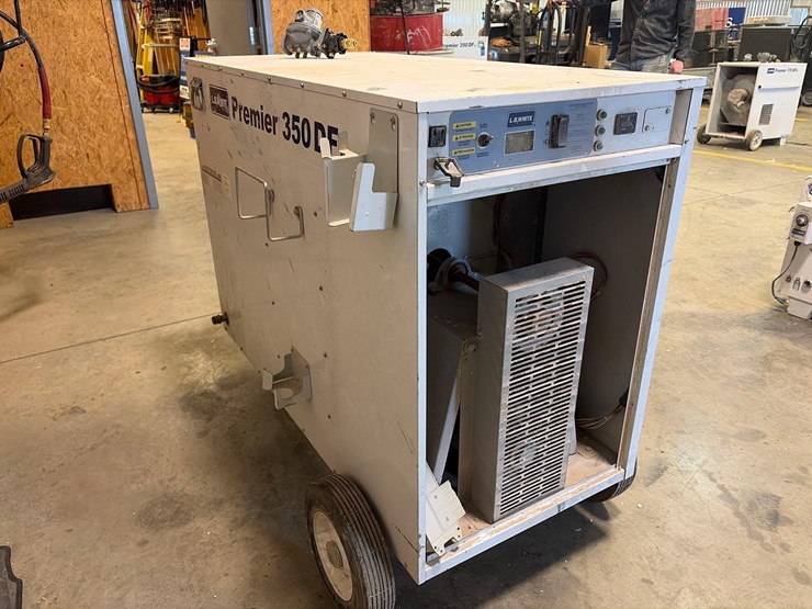 l.b.-white-premier-350df-heater-image-4