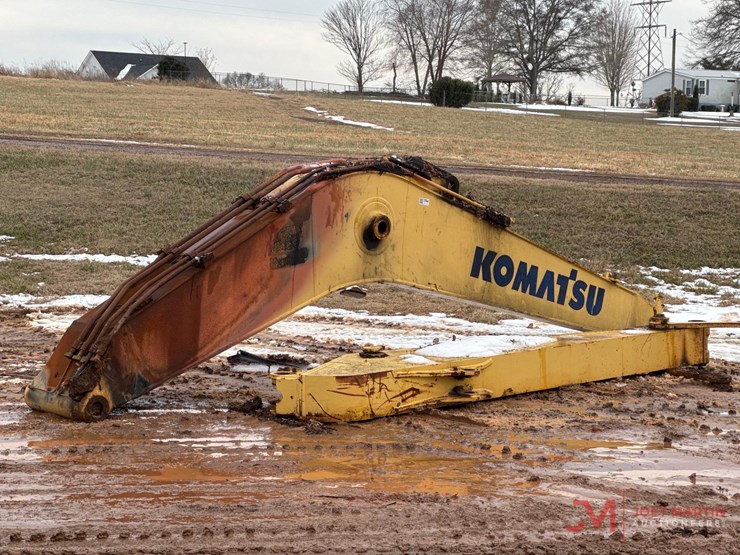 komatsu-pc210-excavator-boom-&-stick-image-1