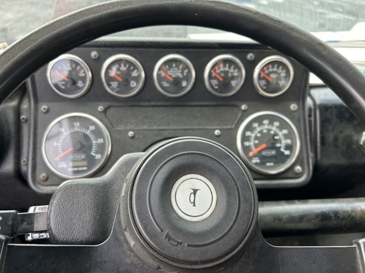 2010-autocar-xpeditor-image-23