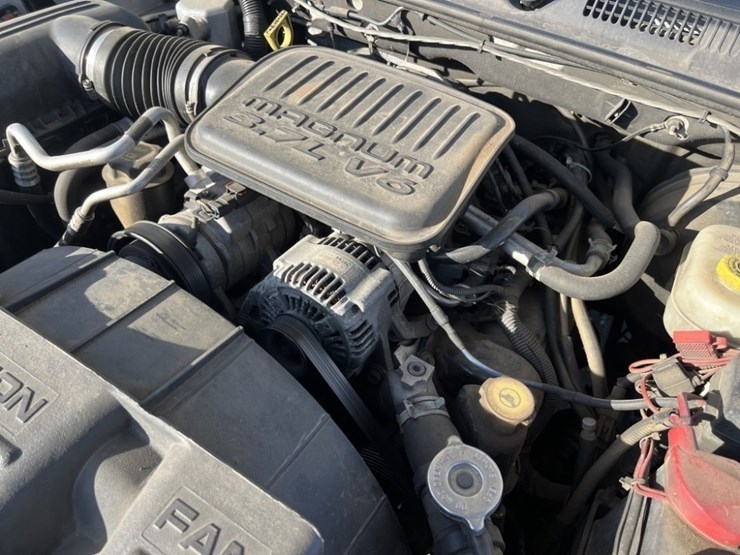 2004-dodge-dakota-sport-image-11