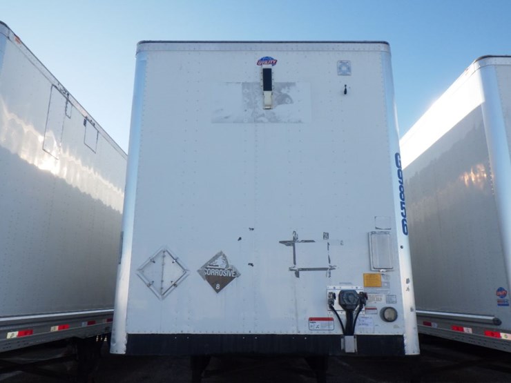 2022-utility-4000d-x-image-2