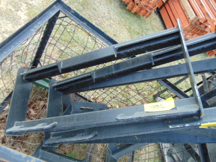 square-tubing-attachment-plate-image-1