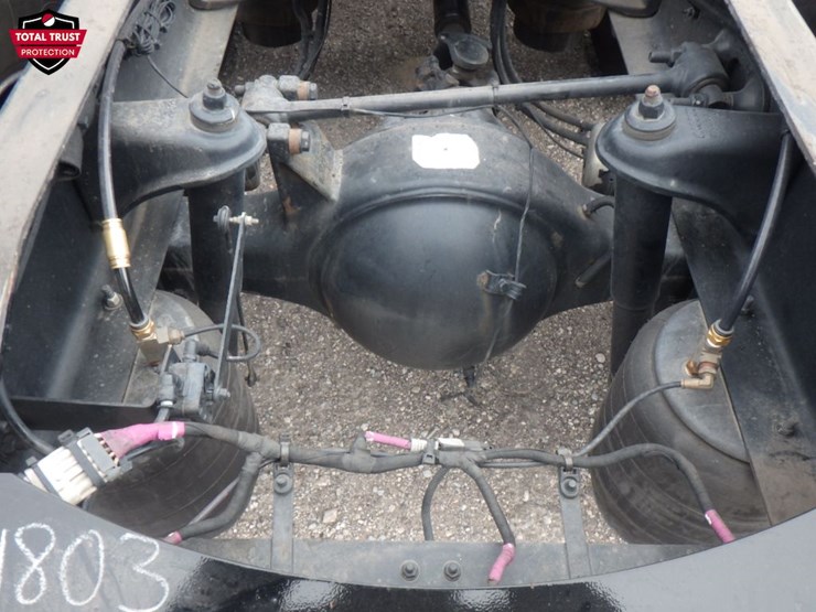 2022-peterbilt-579-image-9