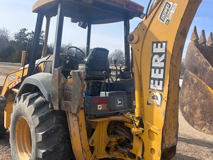 deere-310g-image-7