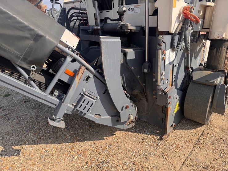 2015-wirtgen-w100i-image-8