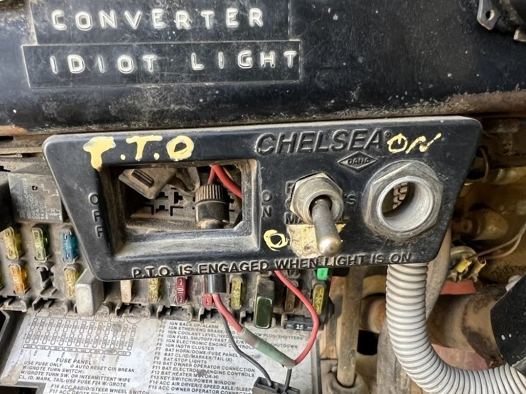 1990-international-4900-image-35