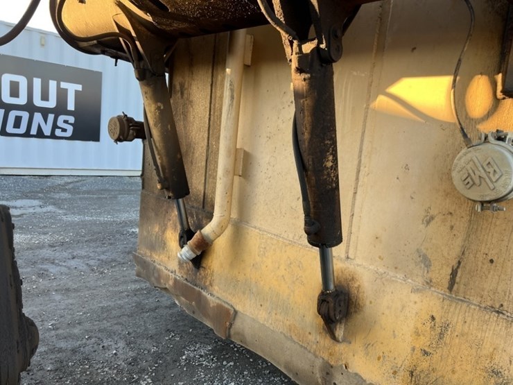 1989-deere-762b-image-28