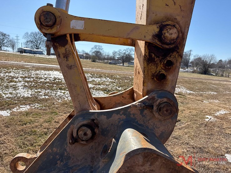 2018-komatsu-pc210-lc-11-image-17