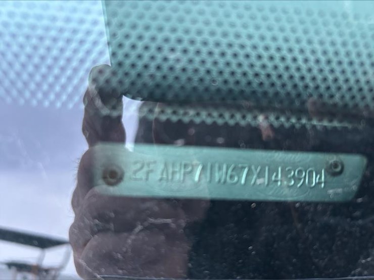 2007-ford-crown-victoria-sedan-image-39