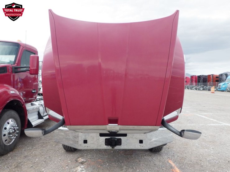 2019-kenworth-t880-image-24