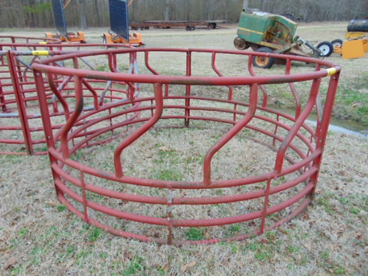 red-hay-ring-image-1