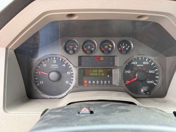 2010-ford-f250-image-11