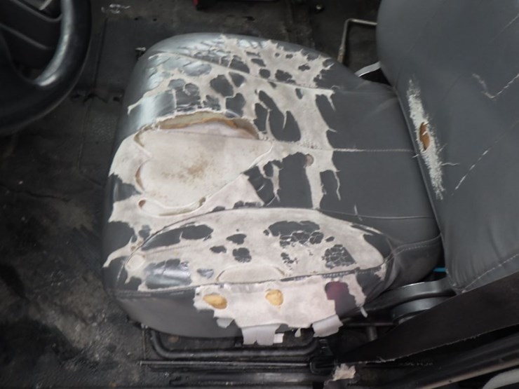 2011-international-workstar-7300-image-14