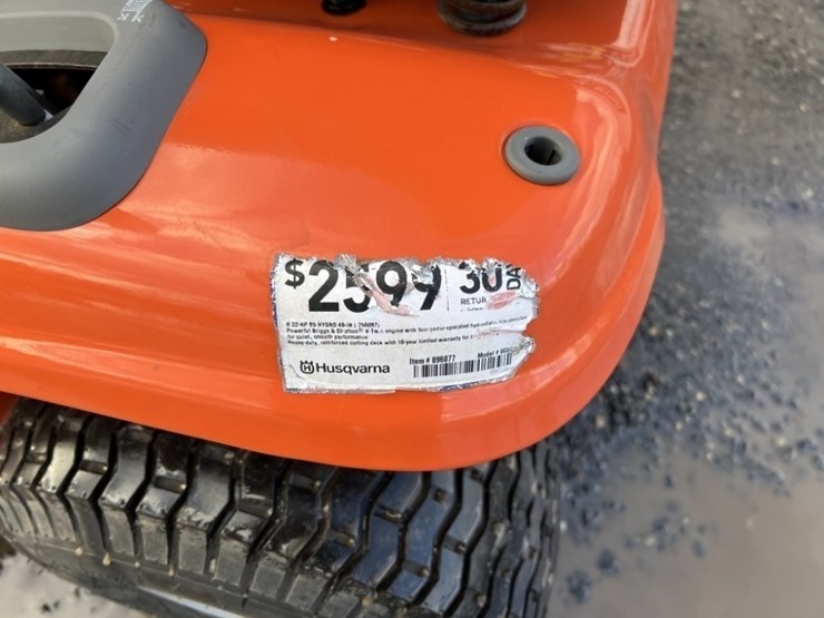 husqvarna-yth22v46-ride-on-lawn-mower-image-14