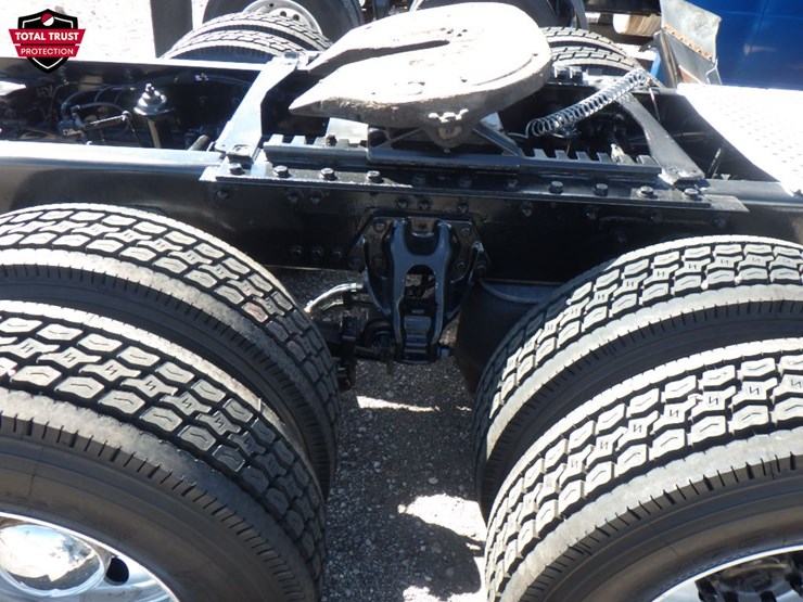 2021-kenworth-t680-image-6