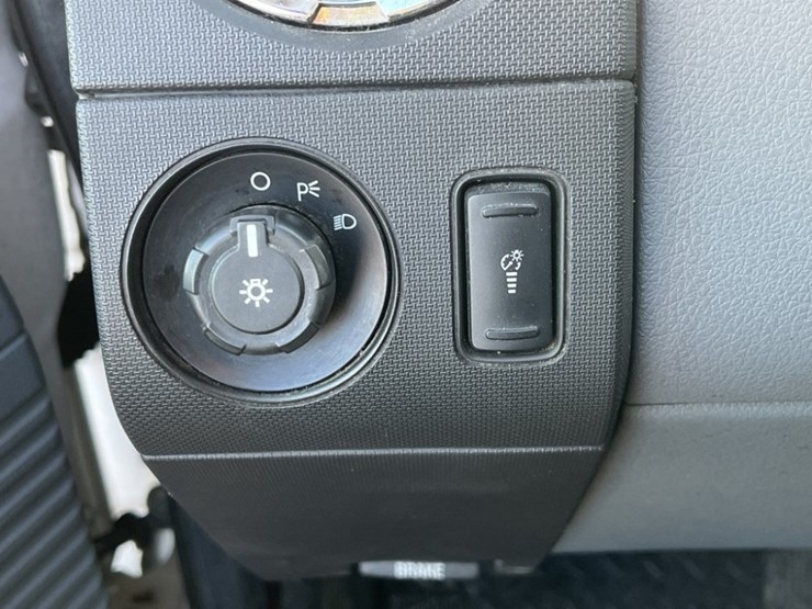 2016-ford-f250-sd-image-26