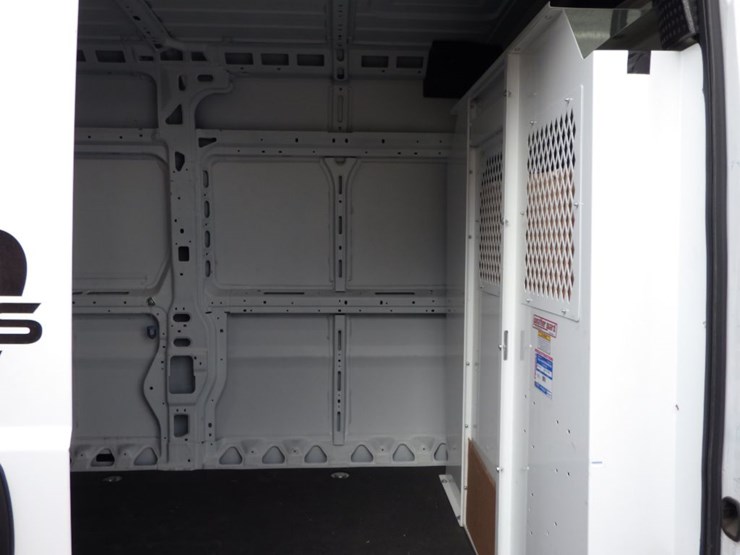 2023-dodge-2500-image-4