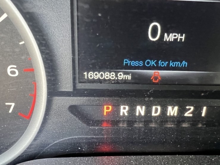 2017-ford-f150-xlt-image-31